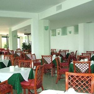 Hotel Capo Est