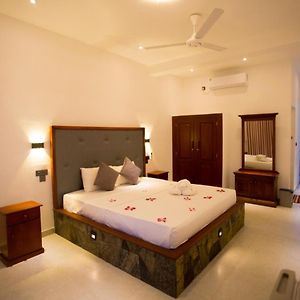 Lena Resort